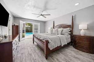 10907 Overbrook Ln, Houston, TX 77042 - Photo 18