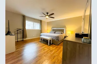 637 S Ripple Creek Drive #637, Houston, TX 77057 - Photo 12