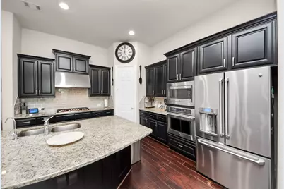 4811 Applewood Crest Lane, Rosharon, TX 77583 - Photo 10
