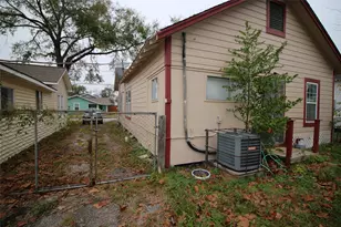 418 3rd St, Humble, TX 77338 - Photo 18