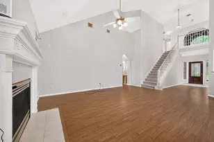 1610 Marden Ln, Sugar Land, TX 77478 - Photo 20
