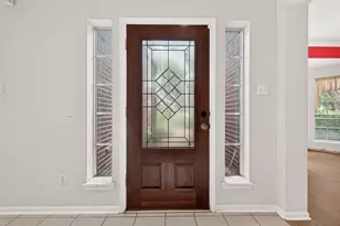 1610 Marden Ln, Sugar Land, TX 77478 - Photo 4