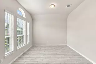 13322 Sea Breeze Dr, Texas City, TX 77568 - Photo 6