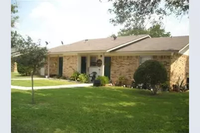 100 Betty Jean Drive, Floresville, TX 78114 - Photo 2