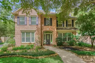 10 E Sterling Pond Cir, The Woodlands, TX 77382 - Photo 1
