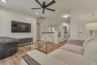 10 E Sterling Pond Circle, The Woodlands, TX 77382 - Photo 42