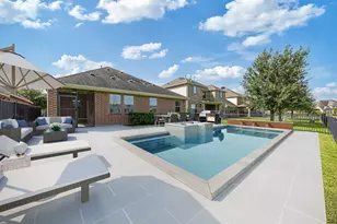 9135 Monarch Field Ln, Cypress, TX 77433 - Photo 32