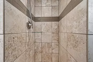 3003 Topham Cir, Houston, TX 77018 - Photo 10