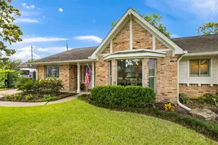 4907 Golf Dr, Houston, TX 77018 - Photo 1
