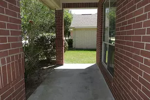 15127 Brookwood Bridge Ln, Sugar Land, TX 77498 - Photo 4