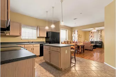 2519 Sequoia Height Street, San Antonio, TX 78251 - Photo 12