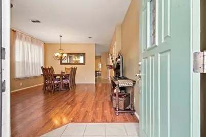 2519 Sequoia Height Street, San Antonio, TX 78251 - Photo 4