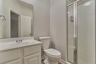 20806 E Cameron Ridge Dr, Cypress, TX 77433 - Photo 18