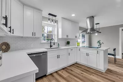 3518 Shore Shadows Drive, Crosby, TX 77532 - Photo 10