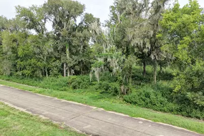 248 Middle Bayou Trail, Angleton, TX 77515 - Photo 20