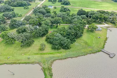 248 Middle Bayou Trail, Angleton, TX 77515 - Photo 38