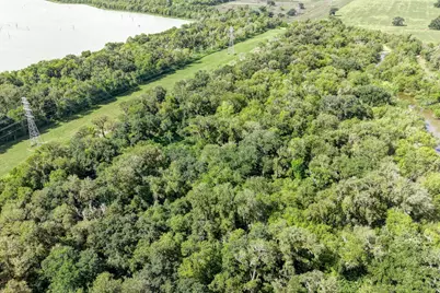 248 Middle Bayou Trail, Angleton, TX 77515 - Photo 8