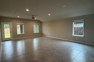 29422 Pikes Peak Dr, Katy, TX 77494 - Photo 2