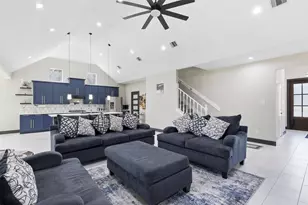 16709 W Rayburn Dr, Conroe, TX 77302 - Photo 12