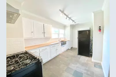 4102 Yupon Street, Houston, TX 77006 - Photo 8