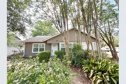 4102 Yupon Street, Houston, TX 77006 - Photo 1