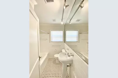 4102 Yupon Street, Houston, TX 77006 - Photo 14