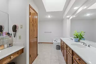 6723 Ashmore Dr, Houston, TX 77069 - Photo 16