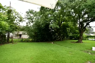 10213 Fairland Dr, Houston, TX 77051 - Photo 34