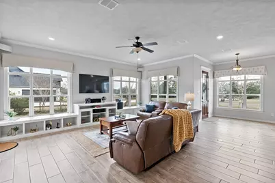 5067 Lantern Lane, Bryan, TX 77808 - Photo 8