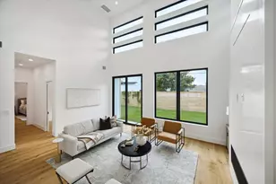 6510 Sivley St, Houston, TX 77055 - Photo 14