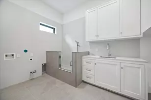 6510 Sivley St, Houston, TX 77055 - Photo 16