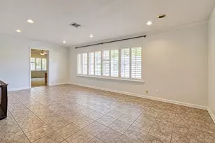 5666 Willers Way, Houston, TX 77056 - Photo 6