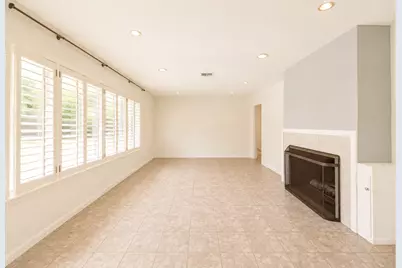 5666 Willers Way, Houston, TX 77056 - Photo 10