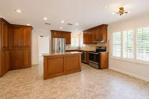 5666 Willers Way, Houston, TX 77056 - Photo 8