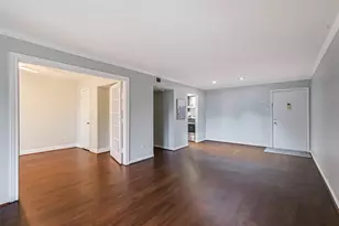 7575 Katy Fwy, Houston, TX 77024 - Photo 6