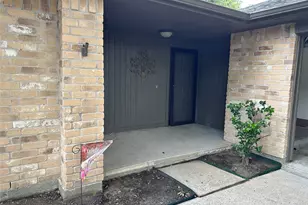 3706 Luton Park Dr, Houston, TX 77082 - Photo 2