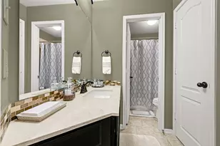 13835 Palmer Glen Lane, Houston, TX 77044 - Photo 32