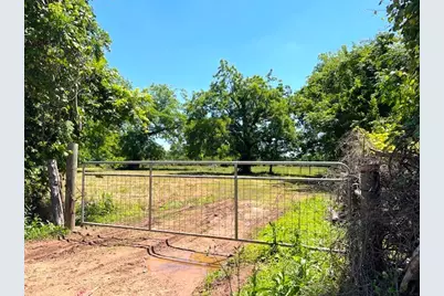 2125 Peach Ridge Road, Brookshire, TX 77423 - Photo 2