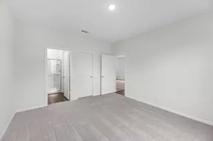 10006 Tiger Flower Ln, Houston, TX 70016 - Photo 8
