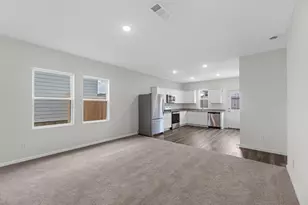 10006 Tiger Flower Ln, Houston, TX 70016 - Photo 4