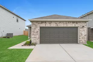 10006 Tiger Flower Ln, Houston, TX 70016 - Photo 2