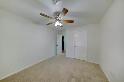 7115 Drowsy Pine Drive, Houston, TX 77092 - Photo 22