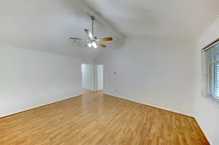 7115 Drowsy Pine Dr, Houston, TX 77092 - Photo 14