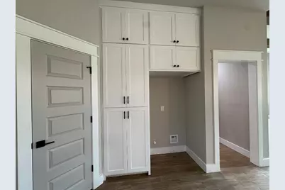 5635 Essie Lane, Beaumont, TX 77713 - Photo 10