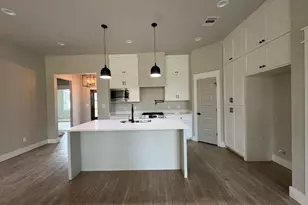 5635 Essie Ln, Beaumont, TX 77713 - Photo 8