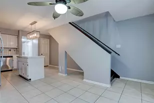 1140 Marina Bay Dr, Kemah, TX 77565 - Photo 10