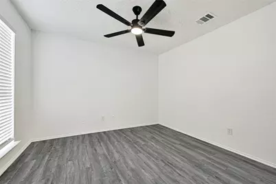 12009 Sandpiper Drive, Houston, TX 77035 - Photo 14