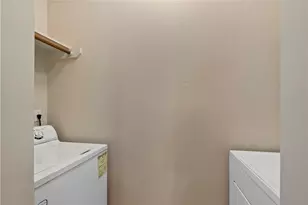 2523 Rhapsody Ct, Bryan, TX 77802 - Photo 10