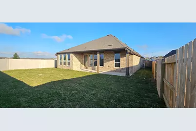 2910 Seahorse Manor Drive, League City, TX 77573 - Photo 2