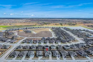 10618 Amador Peak Dr, Rosharon, TX 77583 - Photo 2